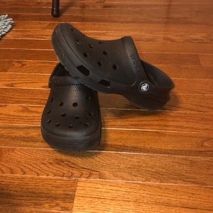 Black crocs